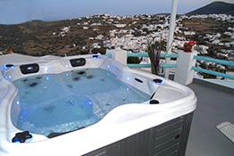 Le jacuzzi à Kampos Home