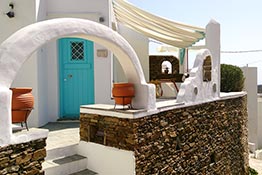 Luxury accommodation at Sifnos